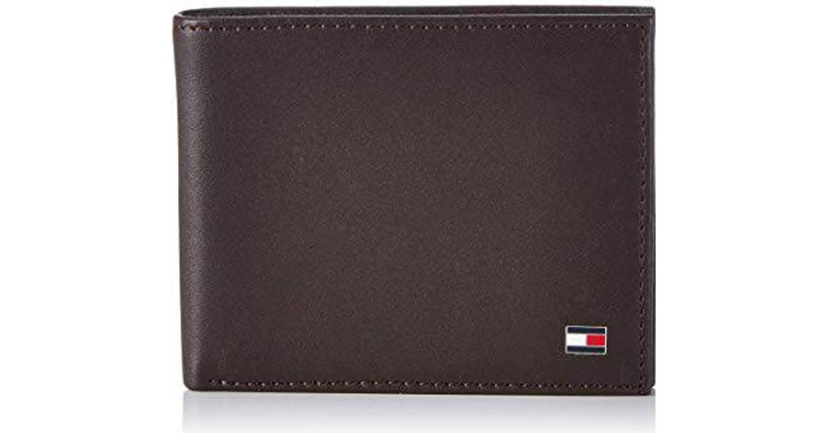 Tommy Hilfiger Small Embossed Bifold Wallet - Brown • Se priser (6 butiker)  »