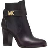Michael Kors Kängor & Boots • Se pris på PriceRunner »