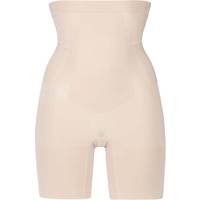 Spanx OnCore High-Waisted Mid-Thigh Short Nude • Se priser (3 ...