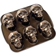 Nordic Ware Haunted Skull Muffinsplåt 29.8x25.4 cm