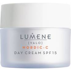 Fri från mineralolja Ansiktskrämer Lumene Nordic-C Valo Day Cream SPF15 50ml