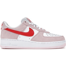 Nike Herr - Rosa Sneakers Nike Air Force 1 Low '07 QS Valentine’s Day Love Letter M - Tulip Pink/University Red/White
