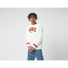 Nike Retro Crew Sweatshirt