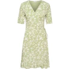 14 - Blommiga - Korta klänningar Saint Tropez Mina Wrap Dress - Celadon Green Brushed Flowers