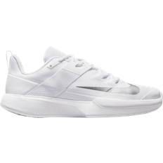 Nike 47 ⅓ Racketsportskor Nike Court Vapor Lite W - White/Metallic Silver