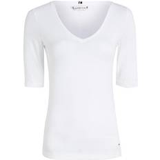 Tommy Hilfiger V-Neck Half Sleeve Slim Fit T-shirt - Th Optic White