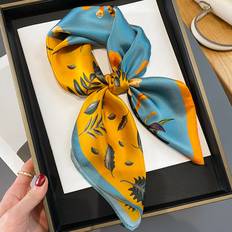 Shein Gula Kläder Shein 26.77inches Imitation Silk Printed Square Scarf For Women, Fashionable, Breathable, Multi-functional As Headband/scarf/neckerchief/bag Decor, 1pc