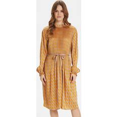 Dranella Dam Kläder Dranella Kleid in Größe in Orange von 100% Polyester, für Damen