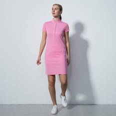 Korta klänningar - Rosa Daily Sports RIMINI Cap Halbarm Kleid rosa